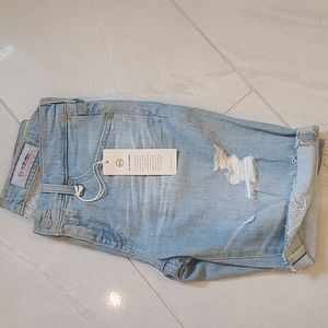 AG-ED distressed shorts -The Nikki Short size 24